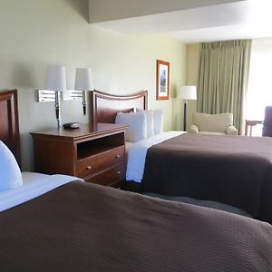 Queen Room Two Queen Beds